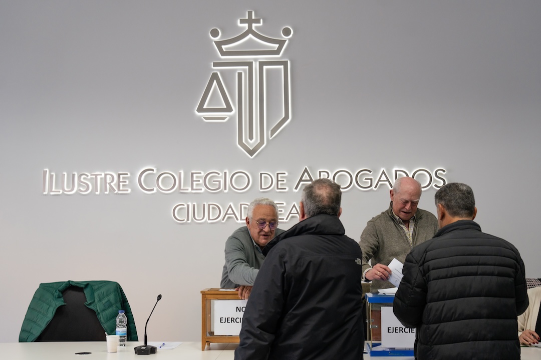 elecciones colegio de abogados Elena Rosa 100 de 1 7