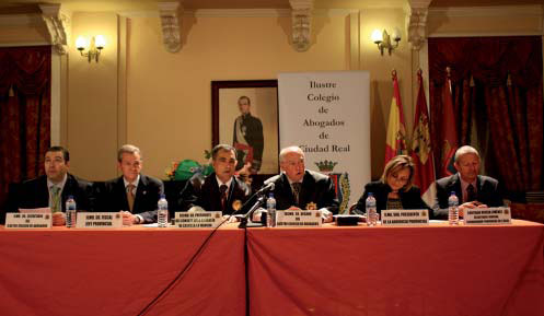 Acto Institucional del Colegio.